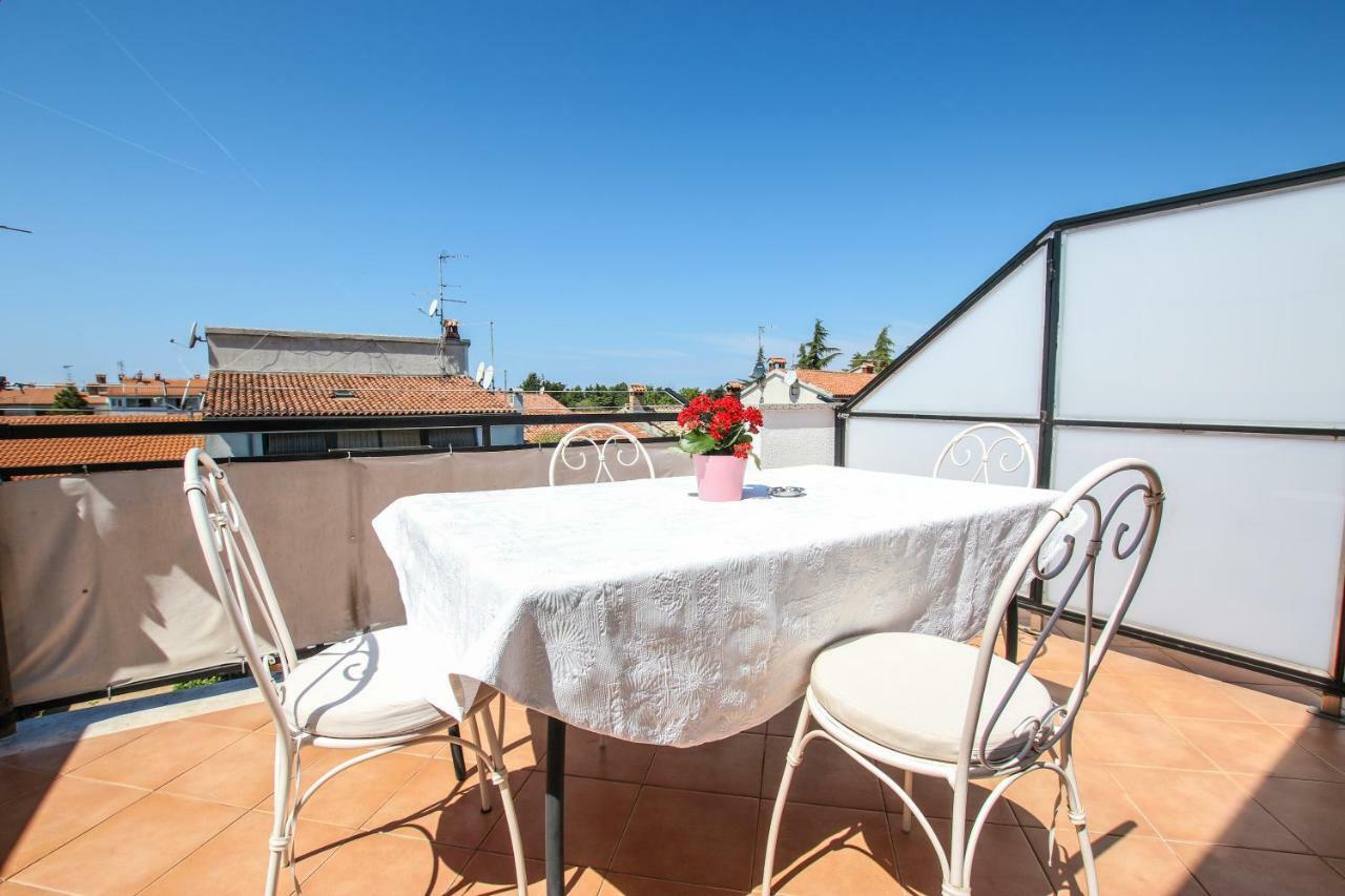 Apartmani Ljubica Porec Ngoại thất bức ảnh
