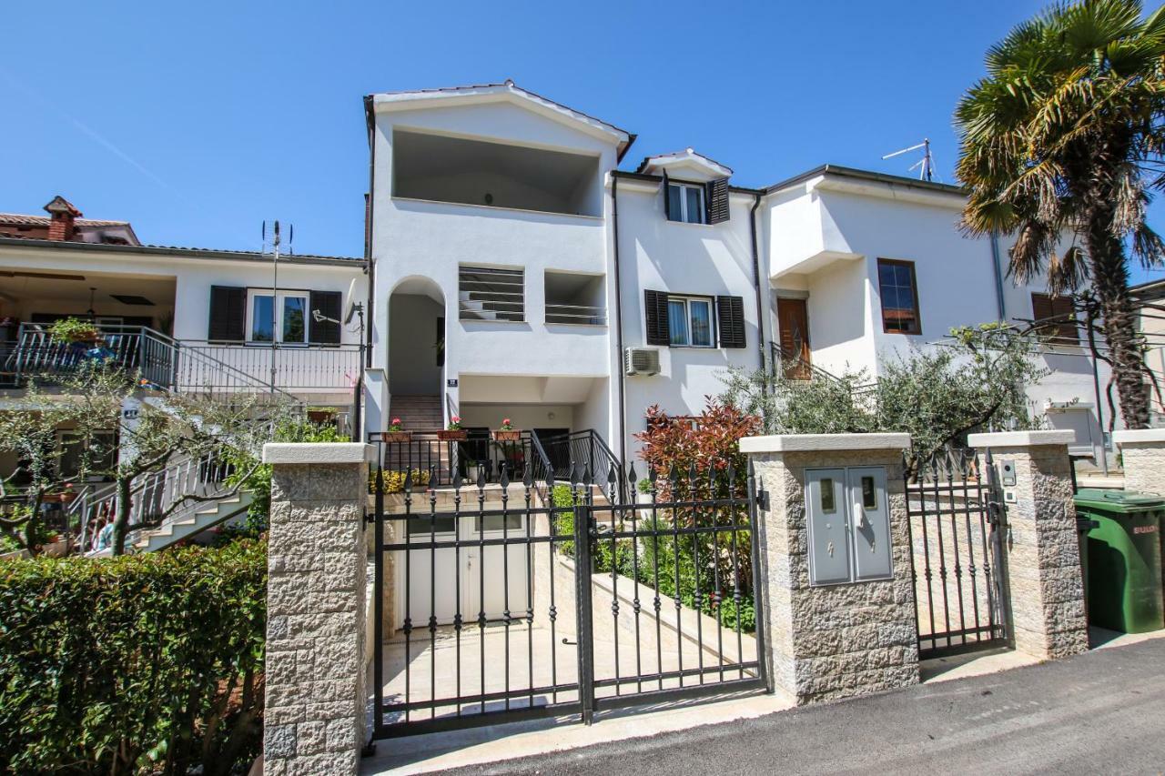 Apartmani Ljubica Porec Ngoại thất bức ảnh